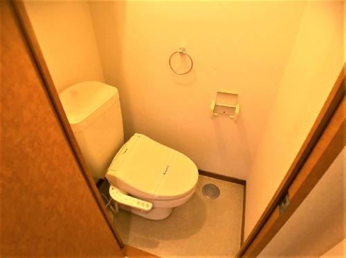 トイレ　設備・使用は号室により異なる為、現況を優先致します。