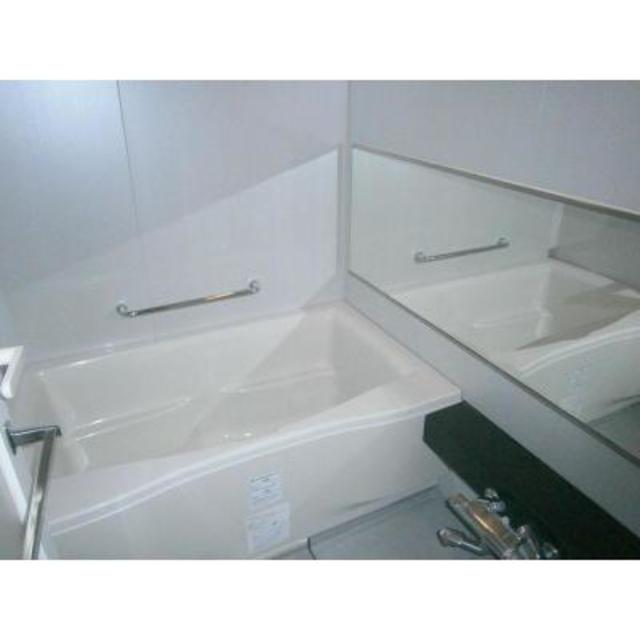 バス・シャワールーム　※写真は同タイプ住戸です。