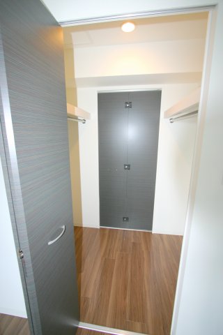 収納　※同タイプの写真となり、実際のお部屋とは異なる場合があります