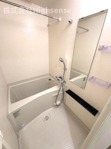 バス・シャワールーム　日々の疲れを癒すお風呂付です