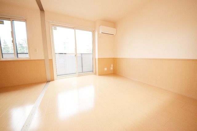 その他部屋・スペース　11.0帖のダイニングキッチンです