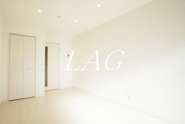 居室・リビング　洋室のお部屋です。（同仕様です。）