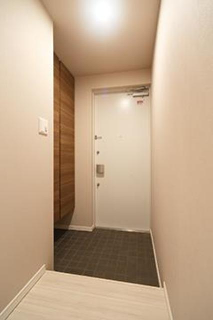 玄関　※写真は同タイプ住戸です。