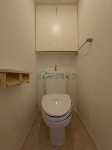 トイレ　別部屋参考写真です。