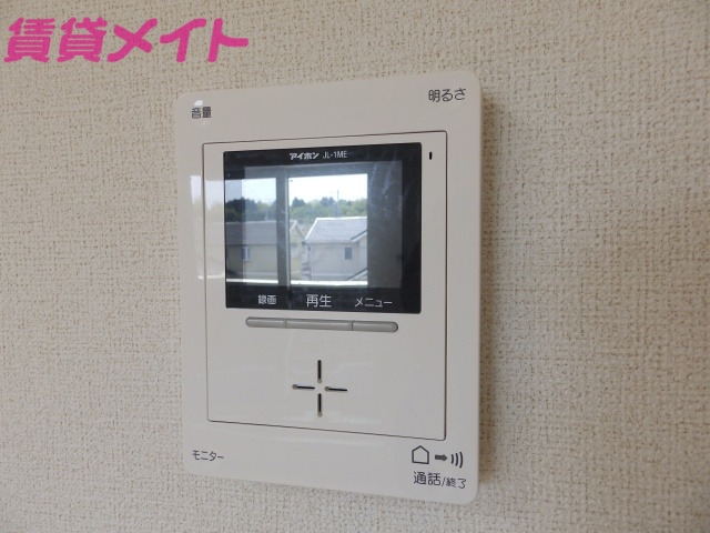 セキュリティ　同建物反転タイプの部屋写真です