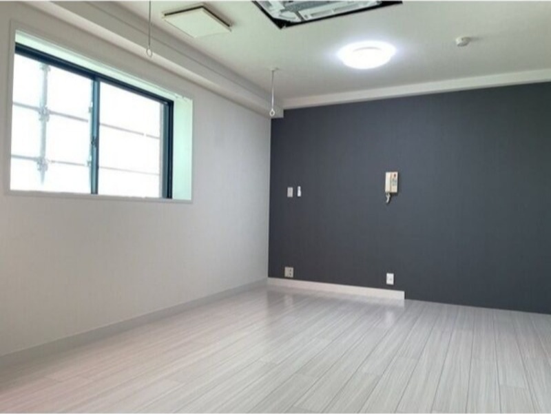 居室・リビング　図面と現状に相違がある場合には現状を優先