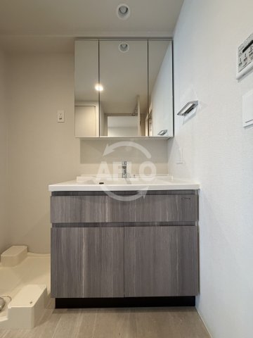 洗面設備　ファインレジデンス大阪本町　洗面台