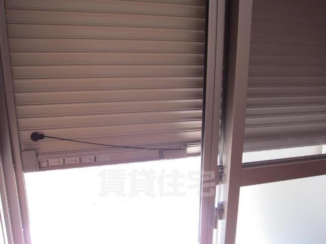 その他　窓シャッター