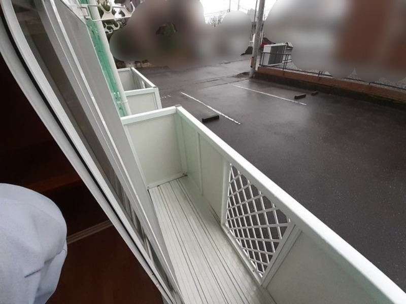 バルコニー　図面と現状に相違がある場合には現状を優先