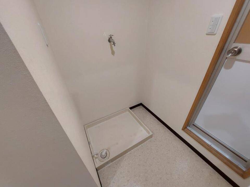 その他設備　洗濯機置場