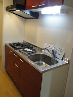 キッチン　【人気の神楽坂エリア】2人入居相談！洗髪洗面化粧台付き！居室