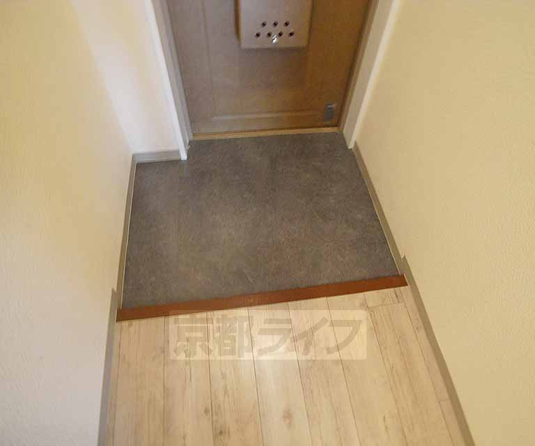 玄関　綺麗で落ち着いた玄関です！