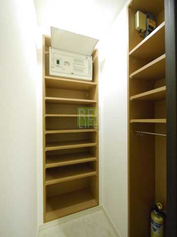 収納　アーデン神保町