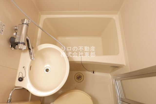 バス・シャワールーム　写真は３０９号室参考