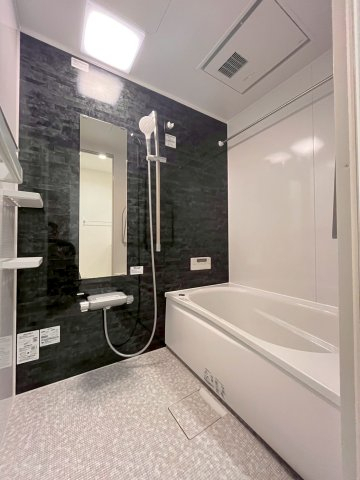 バス・シャワールーム　別号室の画像です。ご参考下さい