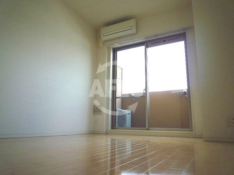 居室・リビング　プレサンス心斎橋ザ・スタイル　居間