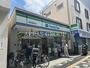 コンビニ　ファミリーマート 新板橋駅前店（コンビニ）まで242m