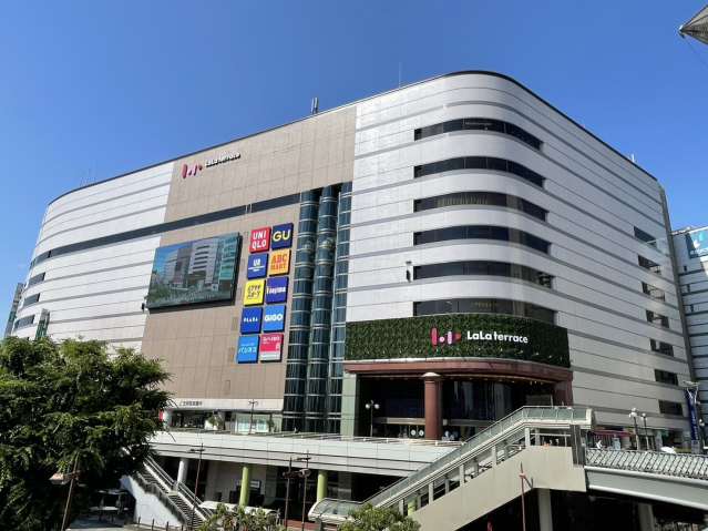 ショッピングセンター　ららテラス川口（ショッピングセンター）まで189m