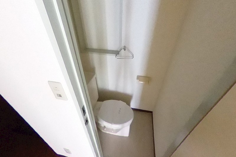 トイレ　別室参照