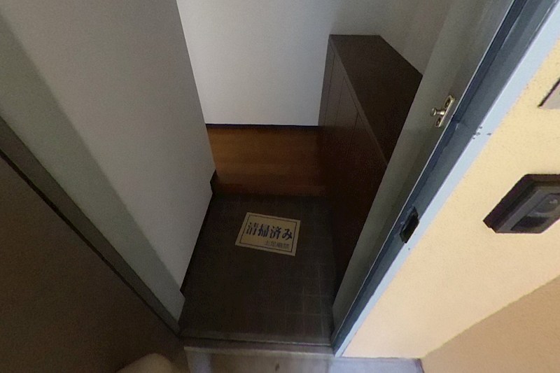 玄関　別室参照