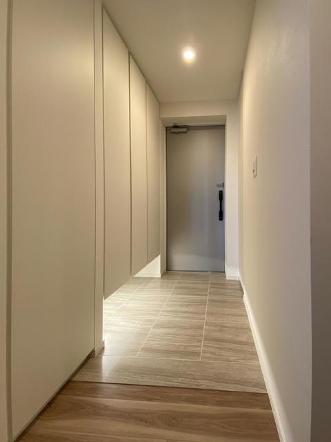 玄関　※写真は同タイプ住戸です。