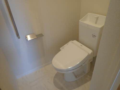 トイレ　暖房洗浄便座