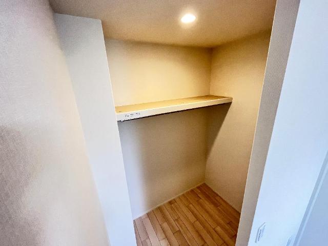 収納　ウォークインクローゼット