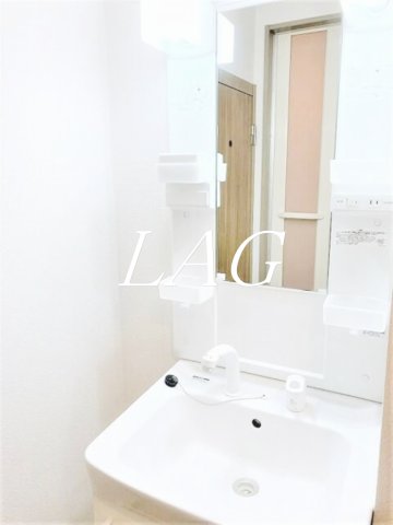 洗面設備　洗面台です。