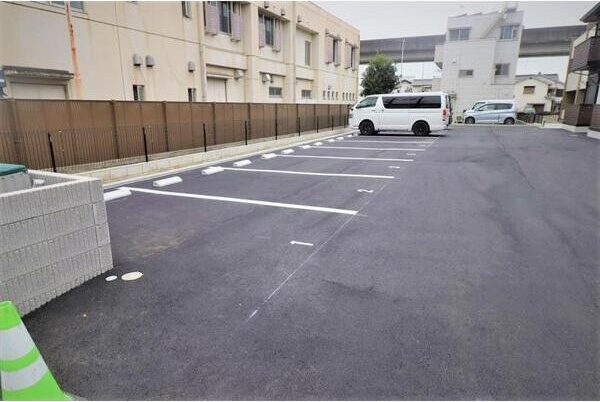 駐車場　くじらのゼロ賃貸は＼仲介手数料0円×初期費用最安×全国対応／