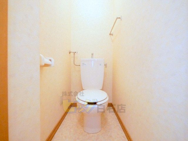 トイレ　綺麗に清掃済みです♪