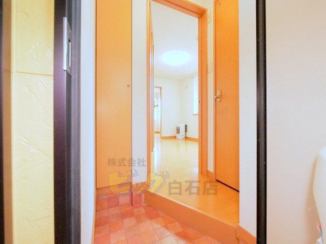 玄関　広々玄関です♪