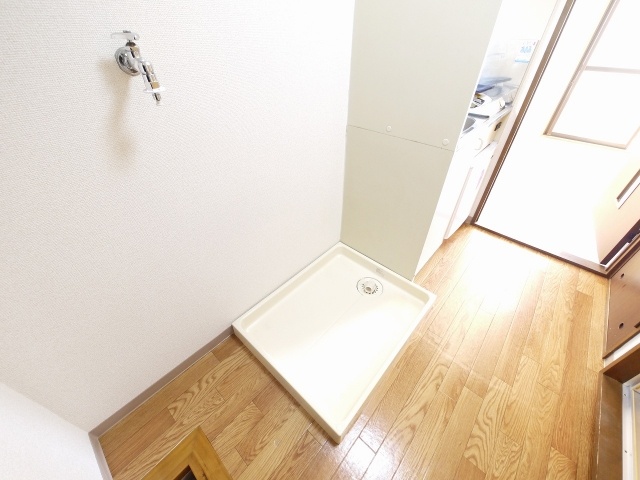 その他設備　嬉しい室内洗濯機置き場があります。