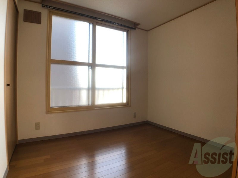 その他部屋・スペース　寝室は建具で仕切られているので、寝室の空間を作れますね！