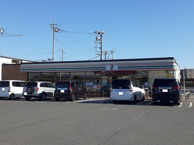 コンビニ　セブンイレブン　宇都宮刈沼店（コンビニ）まで550m