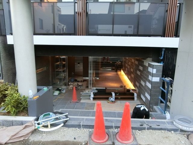 エントランス　★エントランス★