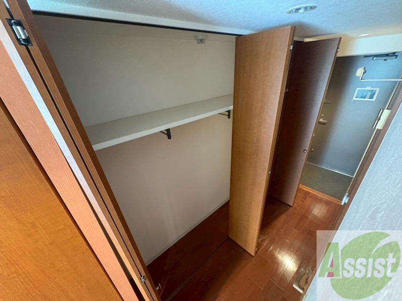 収納　収納もバッチリあるのでお部屋が片付きますよ！