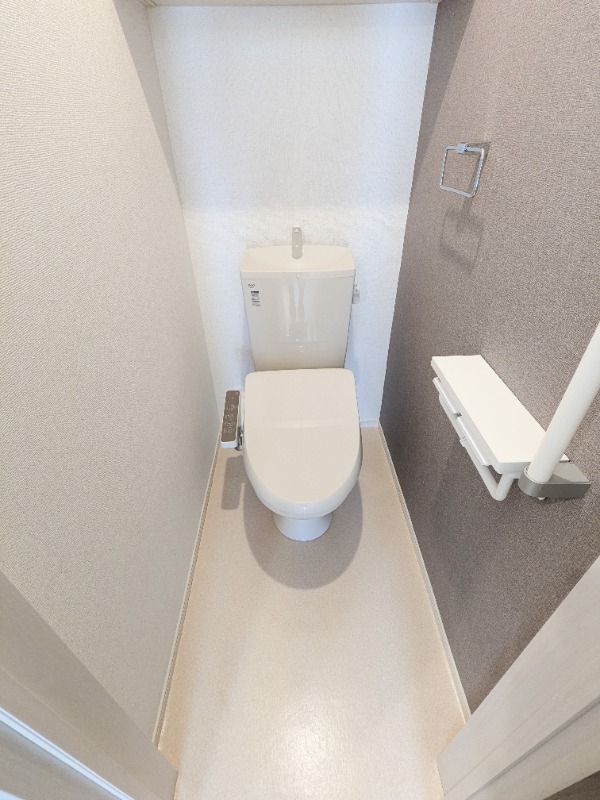 トイレ　図面と現状に相違がある場合には現状を優先