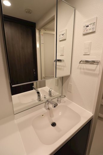 洗面設備　参考写真