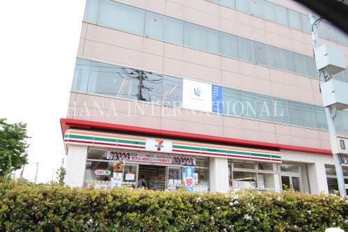 コンビニ　セブン－イレブン浦安高洲２丁目店（コンビニ）まで377m