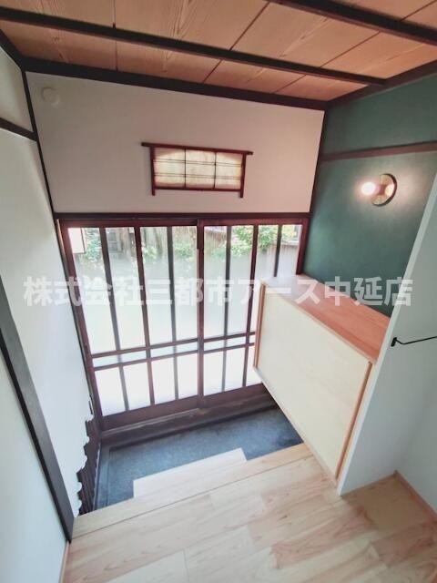 玄関　大田区南馬込四丁目戸建　は三都市アース中延店へお任せください