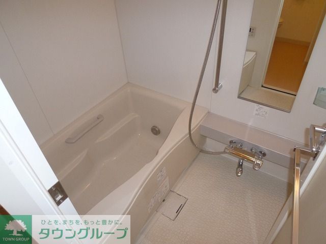 バス・シャワールーム　追炊き機能付きバスルーム