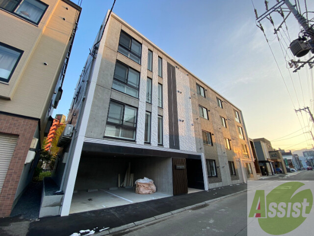 建物外観　札幌市中央区北６条「ＲＥＳＩＤＥＮＣＥＳＨＩＮＭＥＩ北円山」