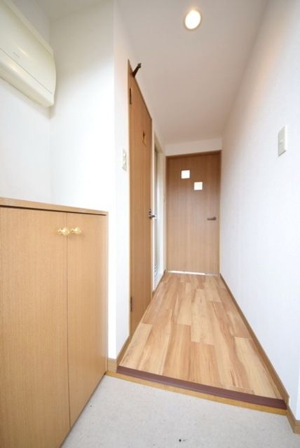 玄関　★別部屋参考画像です★