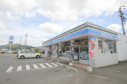 コンビニ　ローソン西脇上戸田（コンビニ）まで1128m