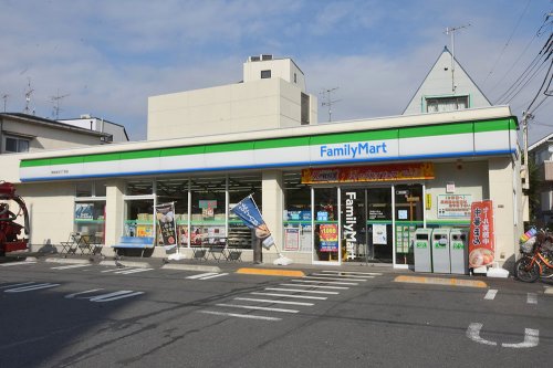 コンビニ　ファミリーマート 阿佐谷北六丁目店（コンビニ）まで212m