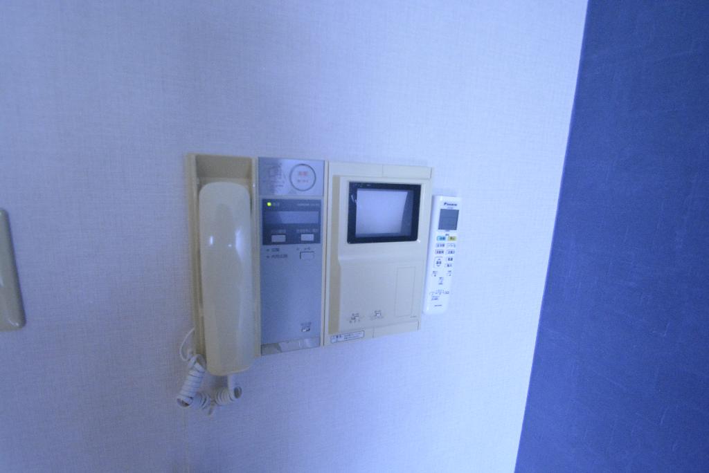 セキュリティ　カメラ付インターホン