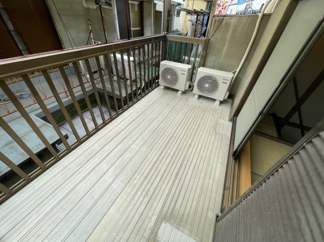 バルコニー　バルコニーがあります