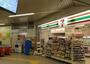 コンビニ　セブンイレブン 福岡市地下鉄貝塚駅店（コンビニ）まで987m
