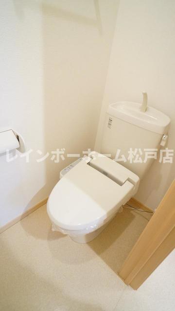 トイレ　コンパクトで使いやすいトイレです