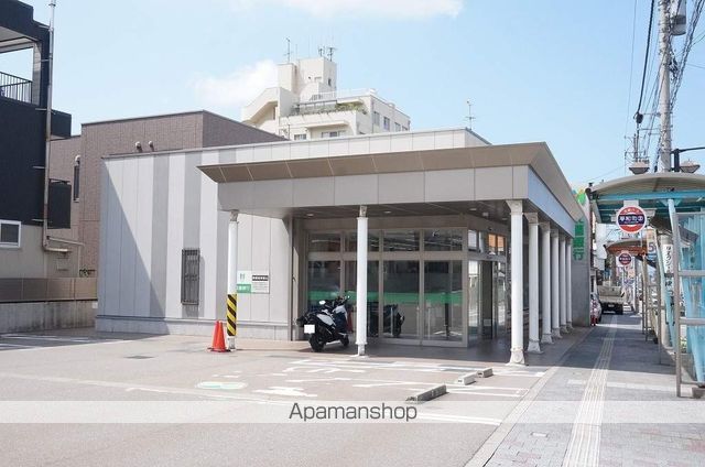 銀行　（株）北國銀行／野田支店（銀行）まで296m